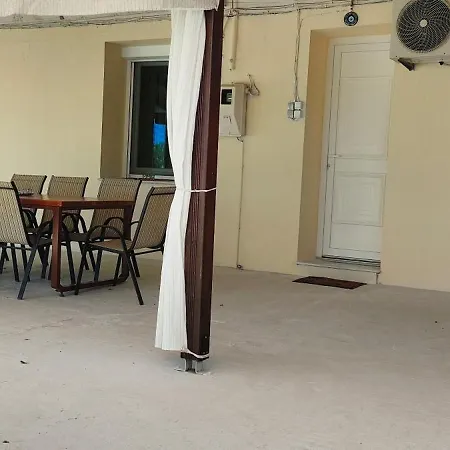 וילה Aphrodite's House