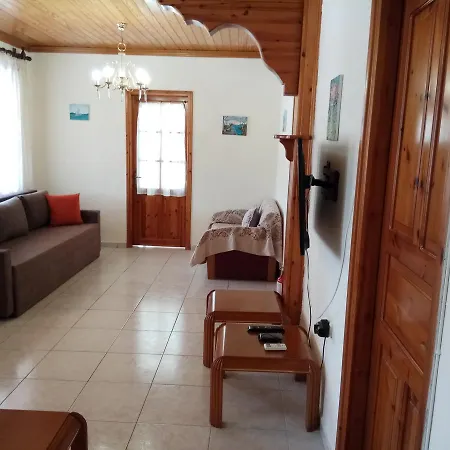 Aphrodite's House סקאלה סוטירוס