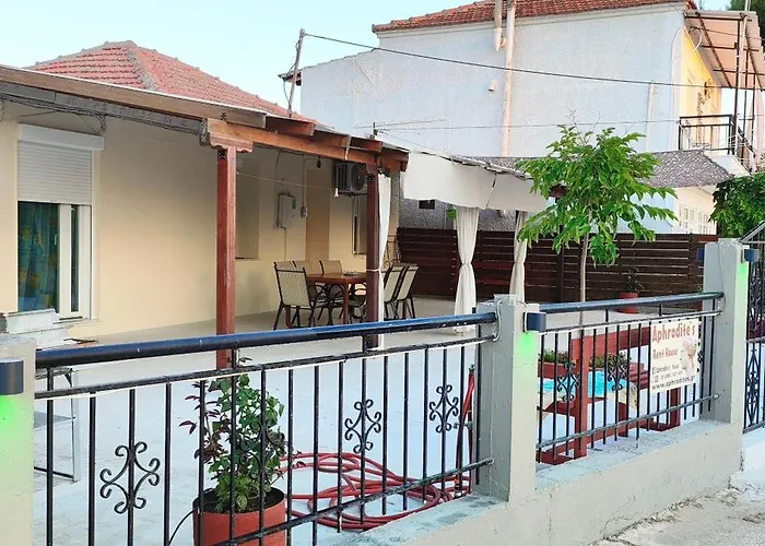 Aphrodite's House Skala Sotiros