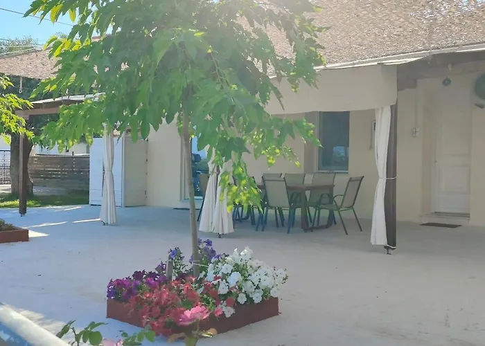 Aphrodite's House Villa