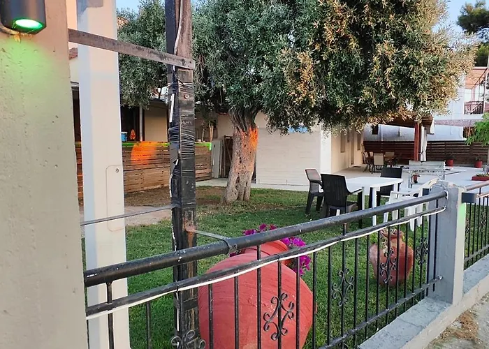 Aphrodite's House Villa *