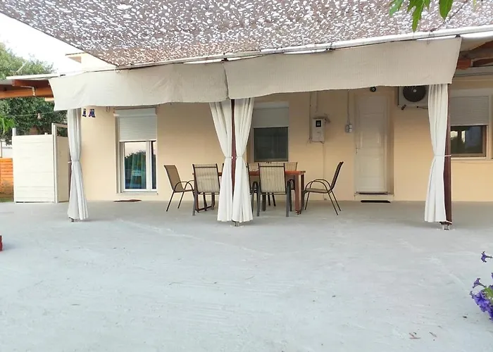 Aphrodite's House Skala Sotiros