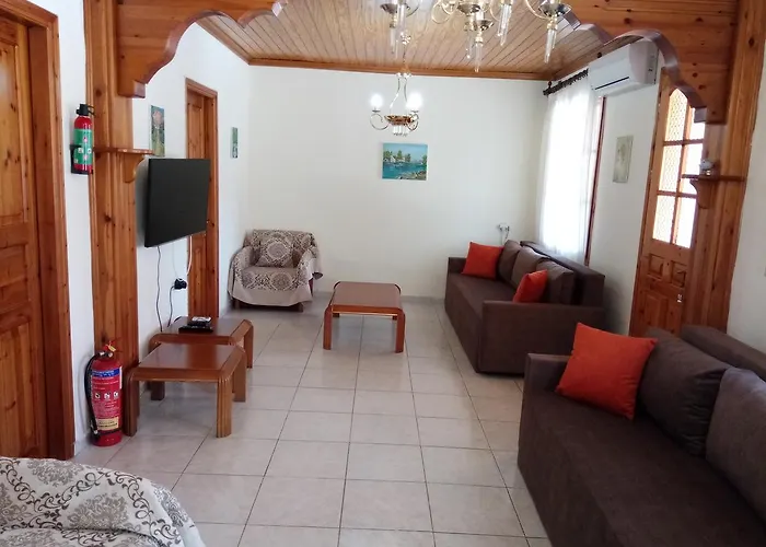 Aphrodite's House Villa *